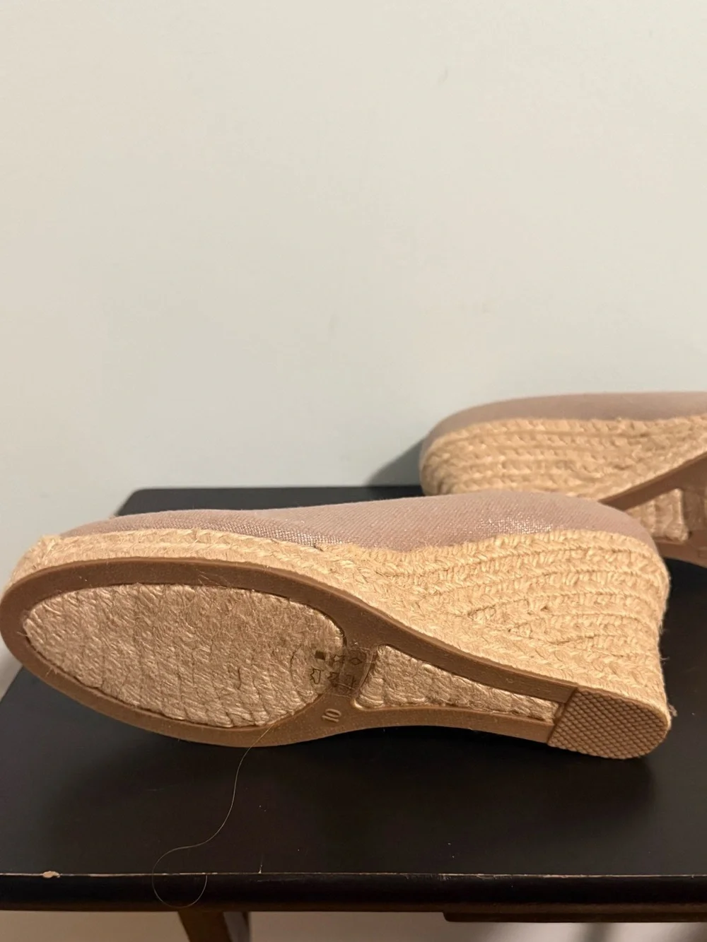 J Crew Women’s Neutral Canvas Espadrille Wedge Pumps size 10. NWOB! ❤️